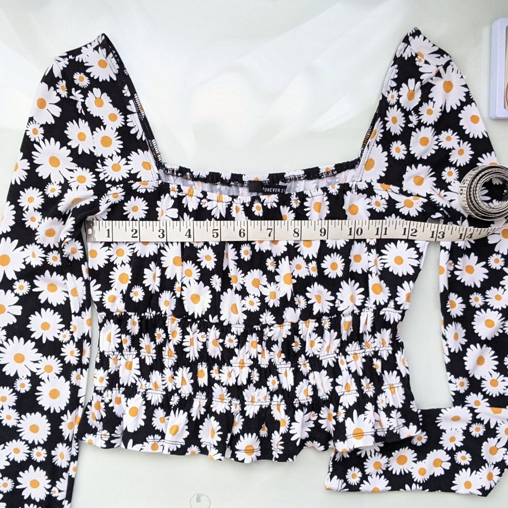 Forever 21 Floral Print Square Neck Top - Picture 3 of 8